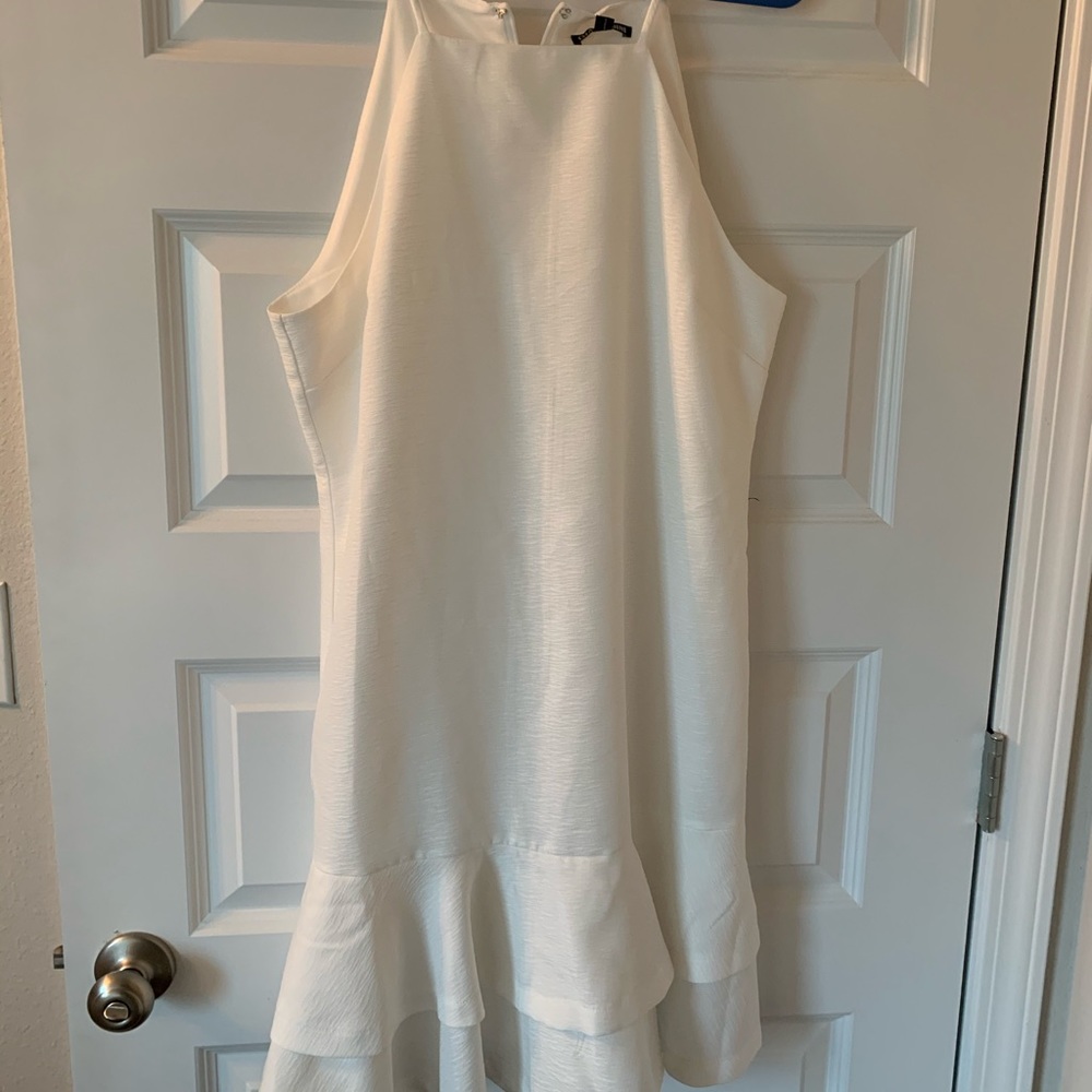 NWT Gianni bini size L dress